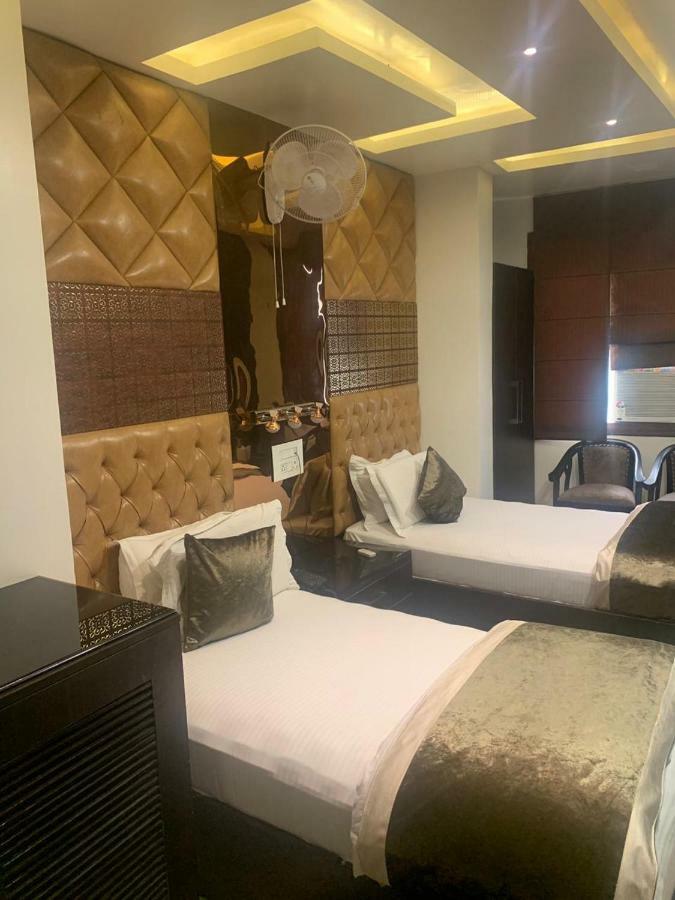 Hotel MMK Kanpur Exterior foto